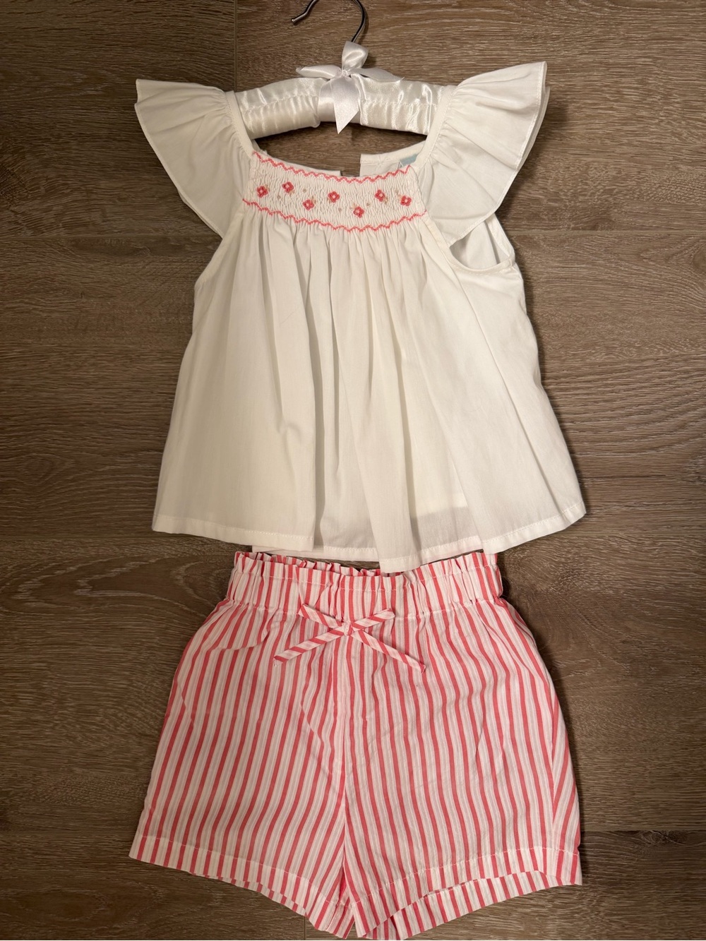 Edgehill Collection 24M White Flutter Sleeve Top & Pink Stripe Shorts Set